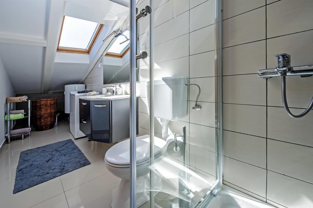 Apartment The Loft 罗维尼 外观 照片